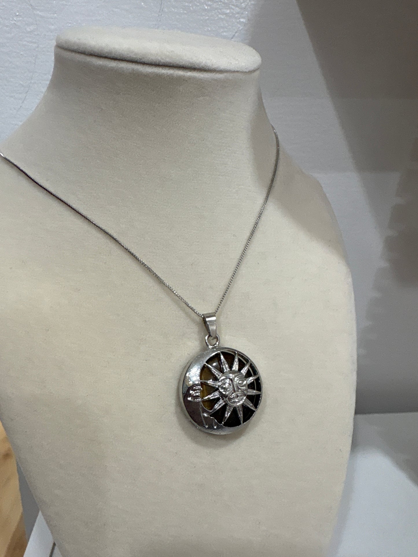 Tiger’s Eye Sun & Moon Necklace Silver