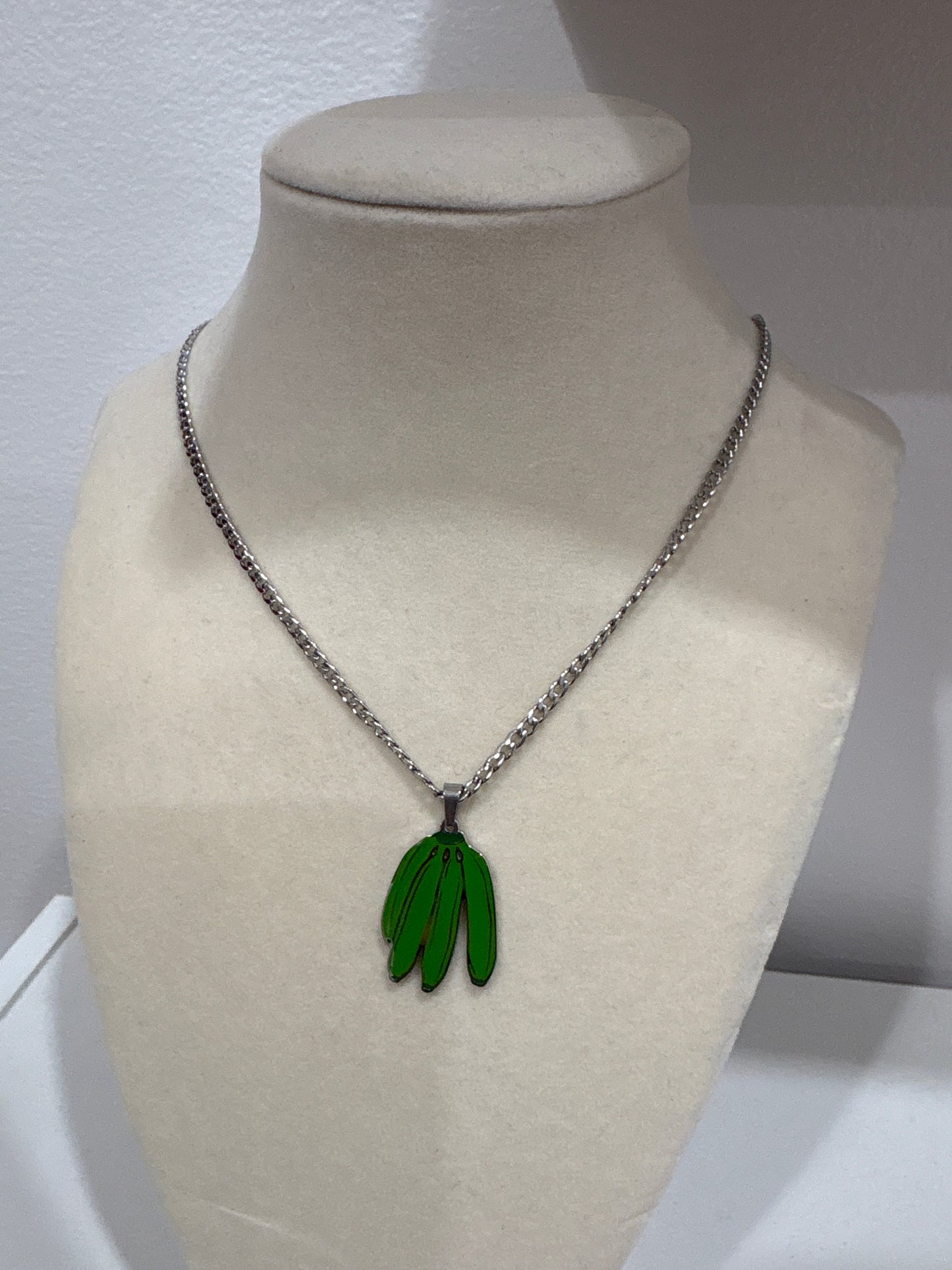 Color Plantain Necklace