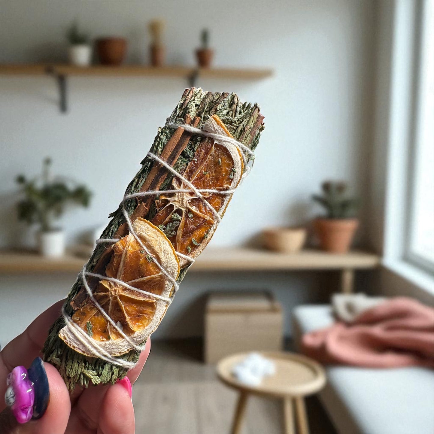 🌿 Cedar, Orange & Cinnamon Smudge