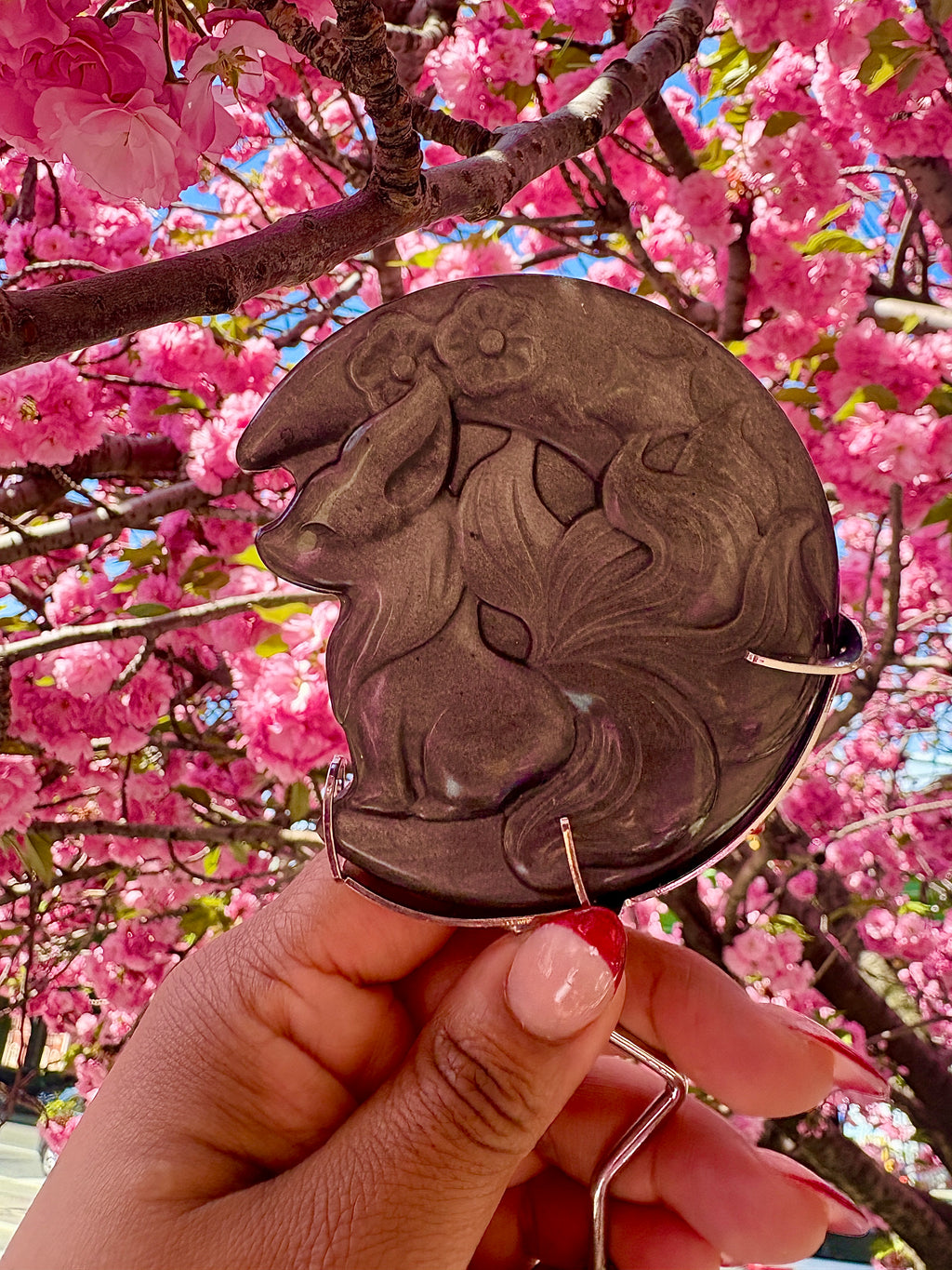 Sheen Obsidian Fox Carving on Stand – Protective Spirit Crystals