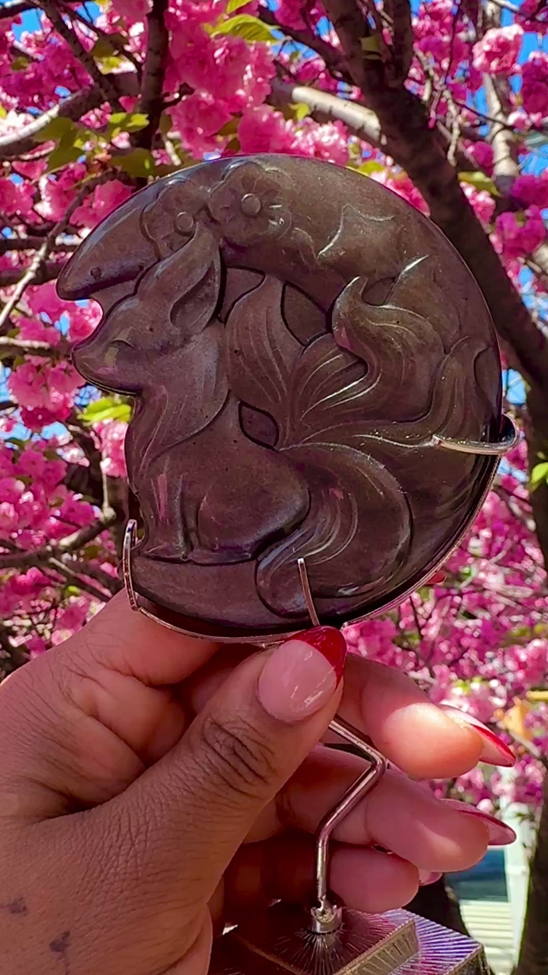 Sheen Obsidian Fox Carving on Stand – Protective Spirit Crystals